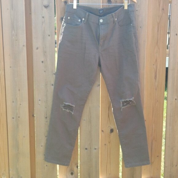 GAP Girlfriend Green Denim Distressed Jeans Women's size 30 - Picture 1 of 8